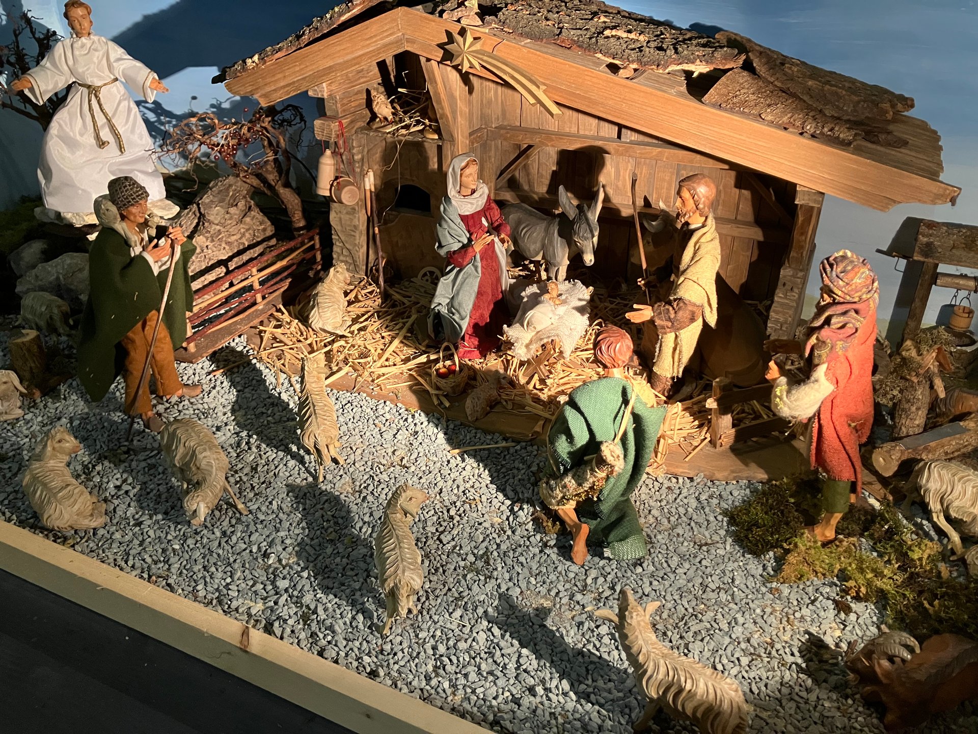 Kirchen_Krippe KB Weihnachtskrippe in St. Karl Borromäus