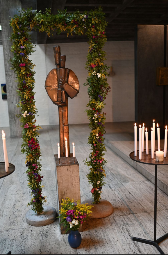 Kirchenjahr_Maria Himmelfahrt KB Mariä Himmelfahrt in St. Karl Borromäus